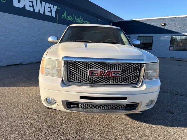 Used 2013 GMC Sierra 1500 Denali AWD/4WD image 8