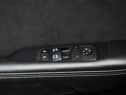 Used 2023 Dodge Challenger SRT Hellcat w/ Driver Convenience Group image 29