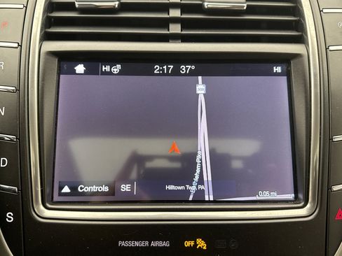 Used 2019 Lincoln Nautilus Reserve w/ Driver Assistance Package image 15