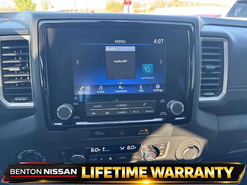 Used 2024 Nissan Frontier SV w/ SV Convenience Package AWD/4WD image 18