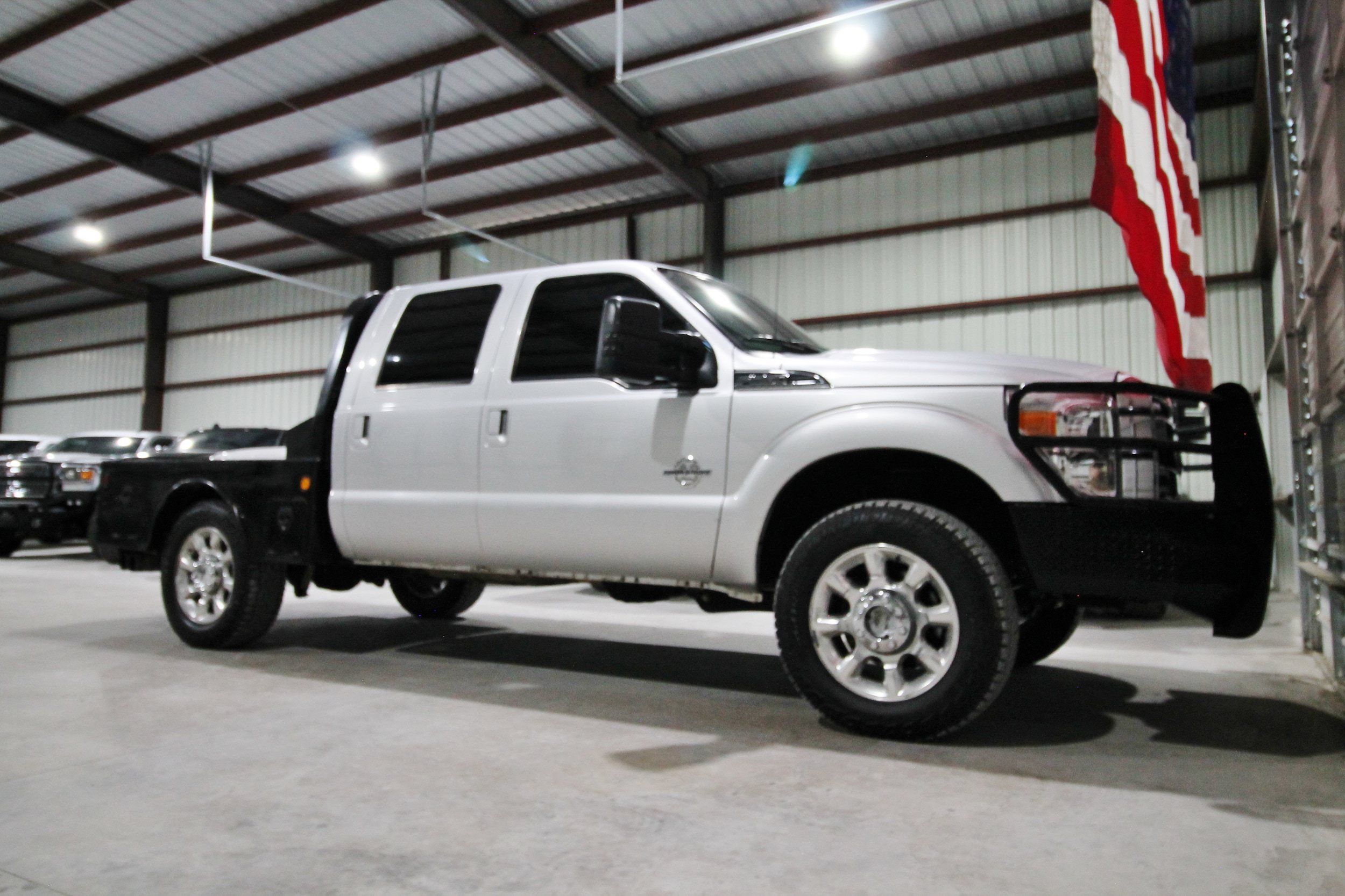 Used 2015 Ford F250 Lariat w/ Lariat Ultimate Package AWD/4WD image 14