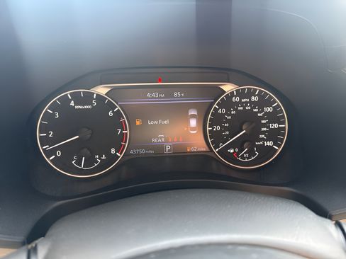 Used 2023 Nissan Altima 2.5 SV AWD/4WD image 11