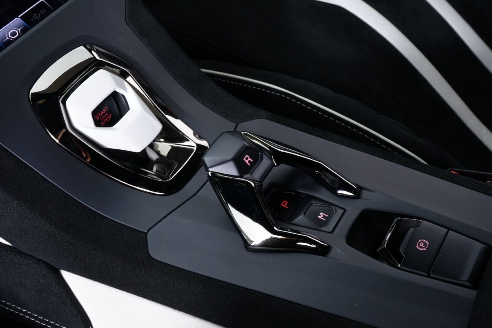 Used 2023 Lamborghini Huracan STO RWD image 28