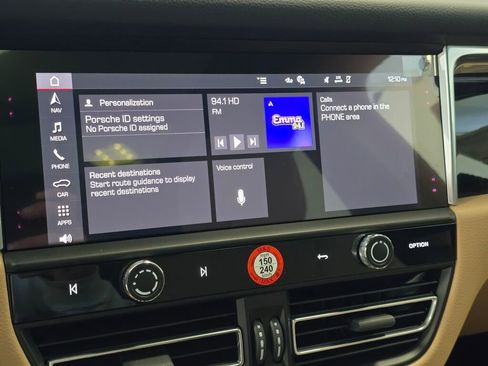 New 2025 Porsche Macan image 16