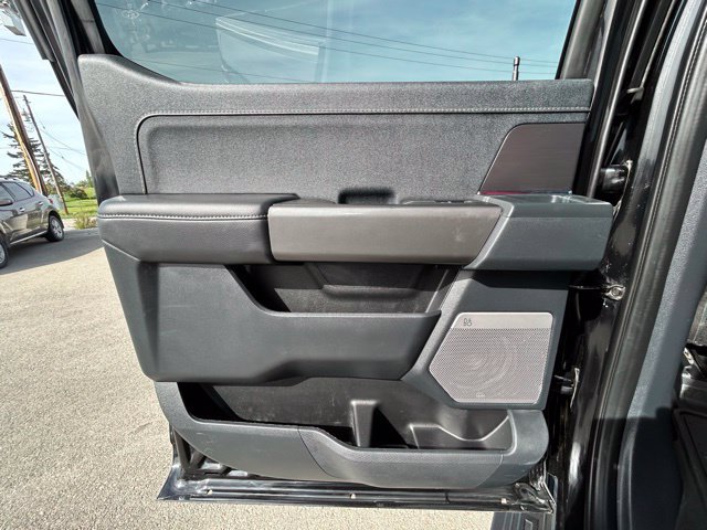 Used 2025 Ford F150 Lariat w/ Bed Utility Package AWD/4WD image 46