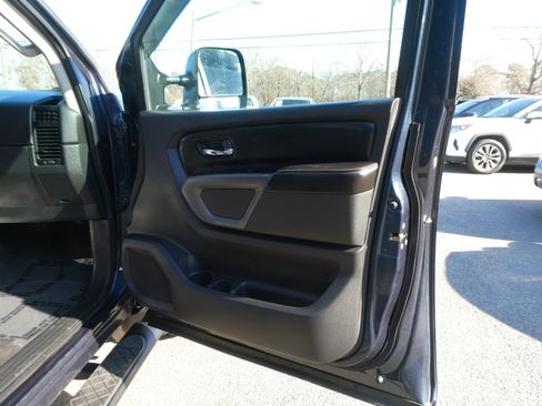 Used 2015 Nissan Titan PRO-4X w/ Pro-4x Luxury Package image 24