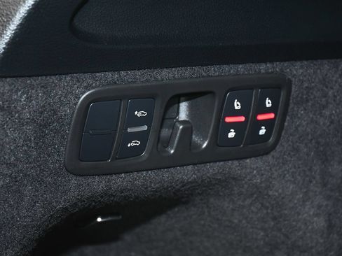 Used 2024 Audi SQ7 Prestige w/ Prestige Package AWD/4WD image 76