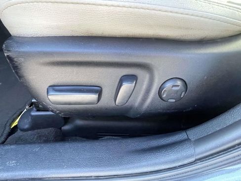 Used 2015 Toyota Avalon XLE Touring image 16