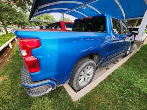 Used 2023 Chevrolet Silverado 1500 Custom w/ LPO, Dark Essentials Package AWD/4WD image 4