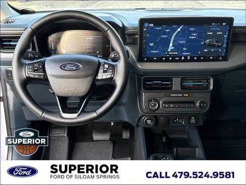 Used 2025 Ford Maverick Lobo AWD/4WD image 8