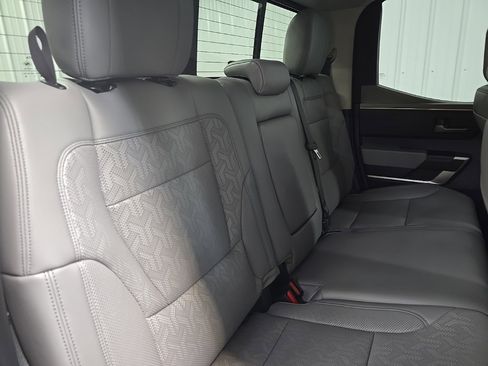 Used 2022 Toyota Tundra Limited image 16