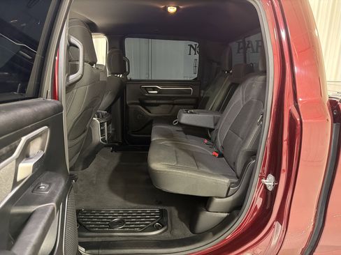 Used 2020 RAM 1500 Lone Star RWD image 11