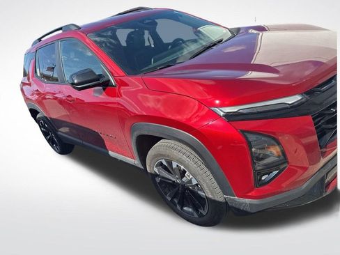 Used 2025 Chevrolet Equinox RS w/ Safety and Technology Package image 6