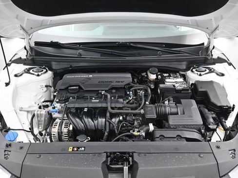 Used 2025 Kia K4 EX FWD image 37