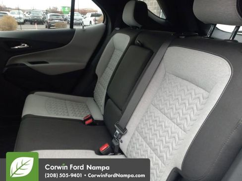 Used 2023 Chevrolet Equinox LS w/ LS Convenience Package image 25