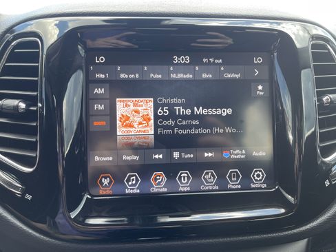 Used 2021 Jeep Compass Limited image 24