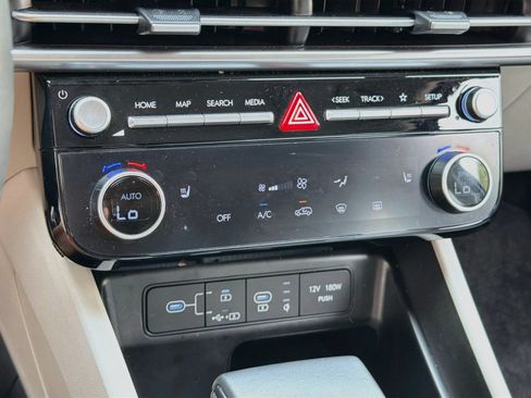 Used 2025 Hyundai Tucson SEL FWD image 14