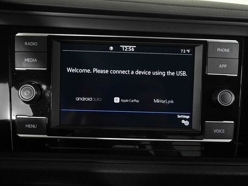 Certified 2023 Volkswagen Jetta SE w/ Panoramic Sunroof Package FWD image 24