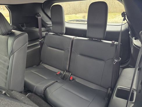 Used 2024 Mitsubishi Outlander SE image 10