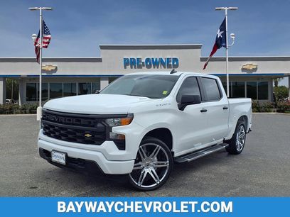 Used 2025 Chevrolet Silverado 1500 Custom