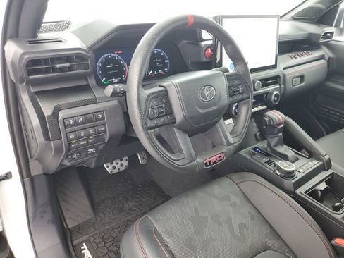 Used 2024 Toyota Tacoma TRD Pro AWD/4WD image 18