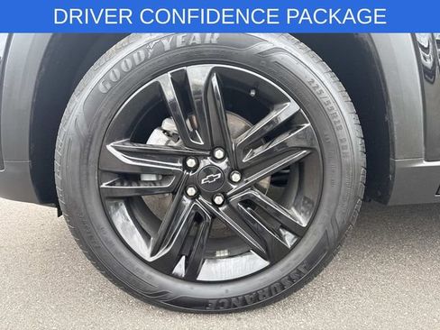 Used 2025 Chevrolet Trax ACTIV w/ Driver Confidence Package FWD image 41