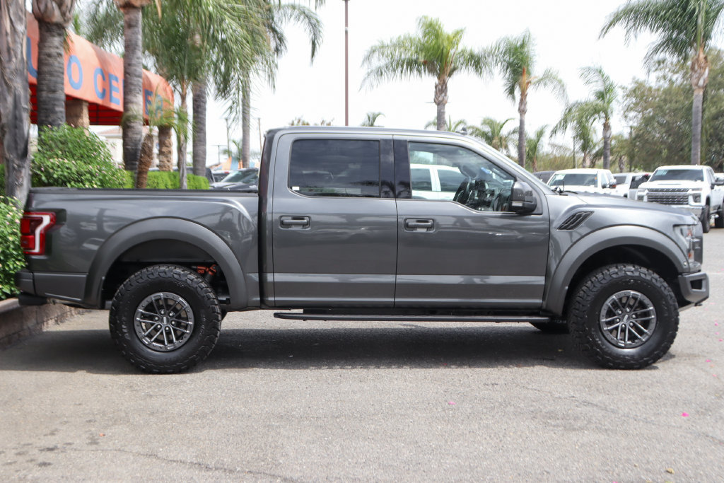 Used 2020 Ford F150 Raptor w/ Equipment Group 802A Luxury AWD/4WD image 11