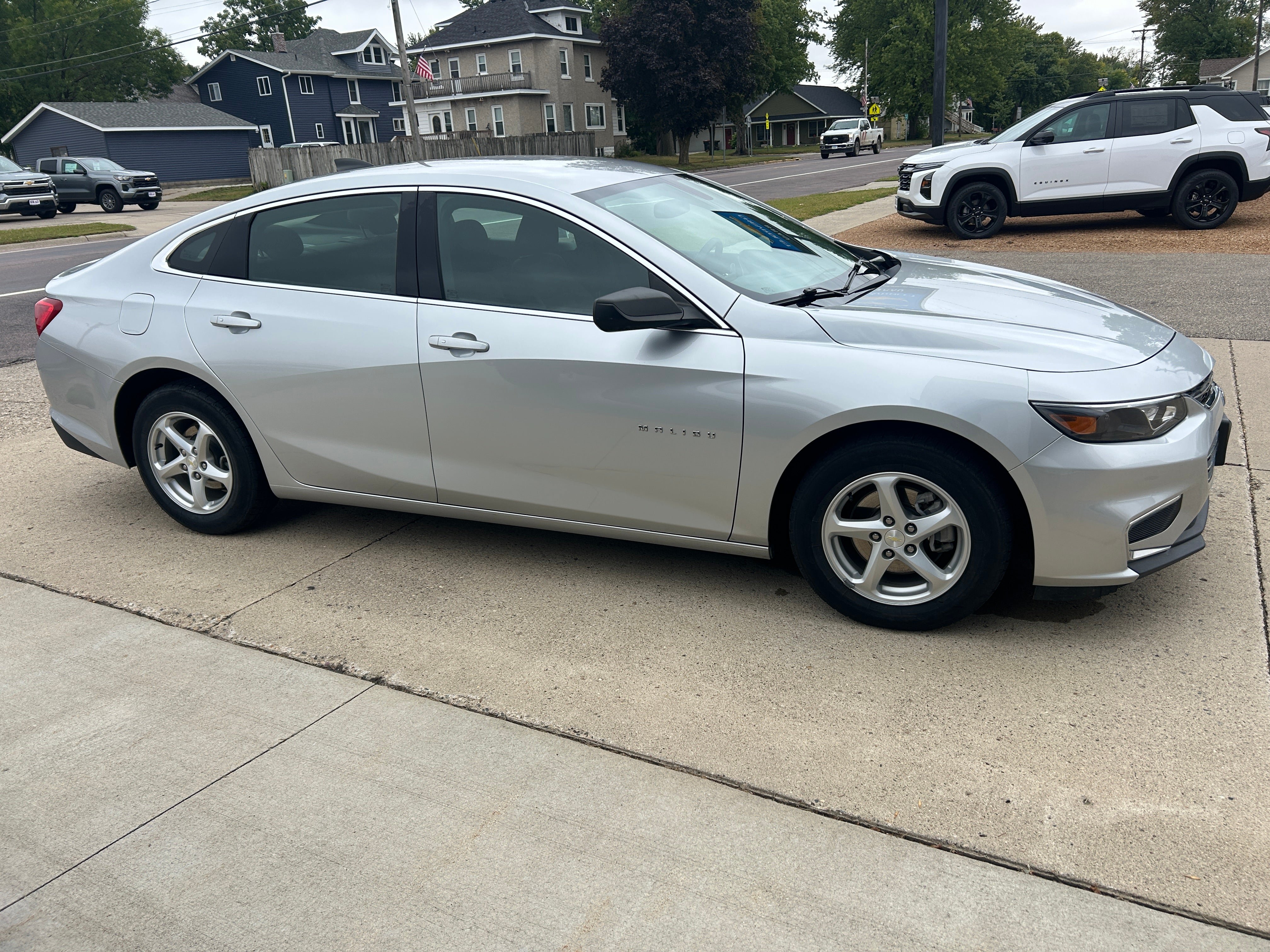 Used 2018 Chevrolet Malibu LS FWD image 5