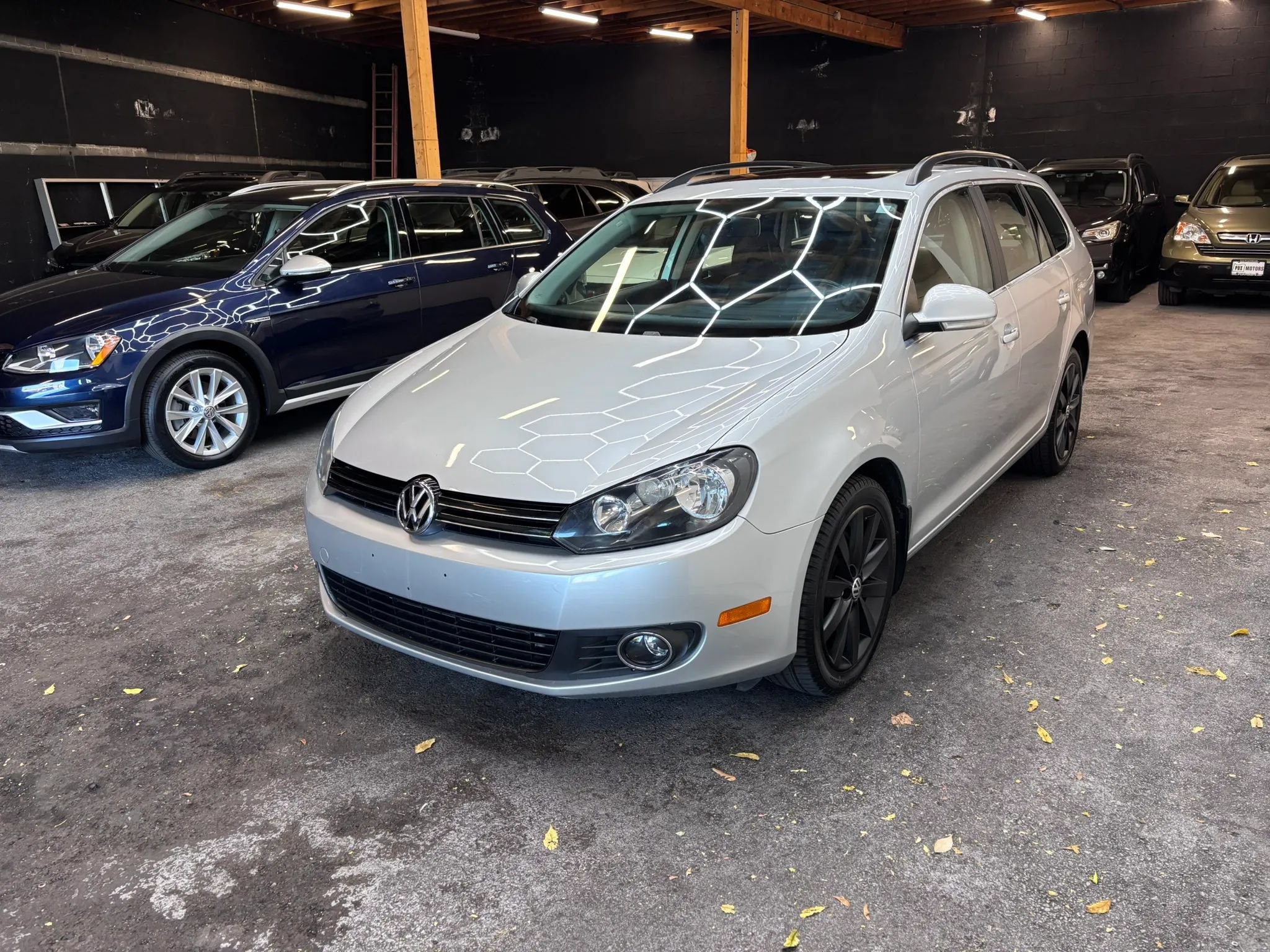 Used 2013 Volkswagen Jetta TDI FWD image 3
