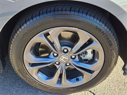 Certified 2024 Honda Accord EX-L image 9