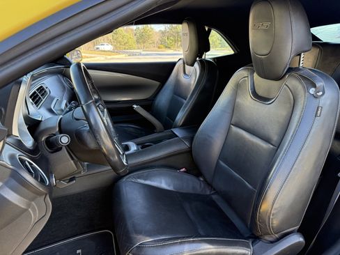 Used 2013 Chevrolet Camaro SS w/ RS Package image 33