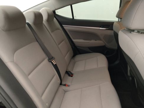 Used 2020 Hyundai Elantra SEL FWD image 19