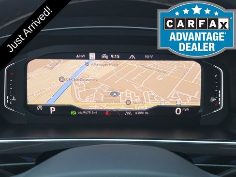 Used 2024 Volkswagen Tiguan SEL R-Line AWD/4WD image 28