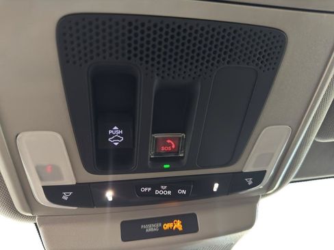 Used 2025 Honda Accord SE image 16