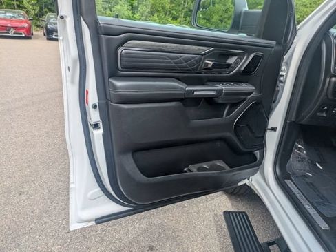 Used 2026 RAM 1500 Limited AWD/4WD image 18