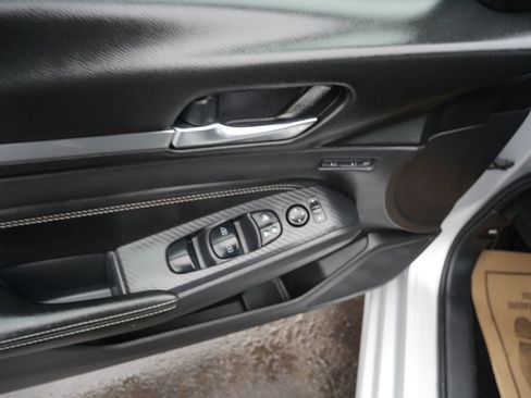 Used 2019 Nissan Altima 2.5 Platinum image 16