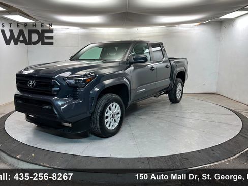Used 2024 Toyota Tacoma SR5 image 1