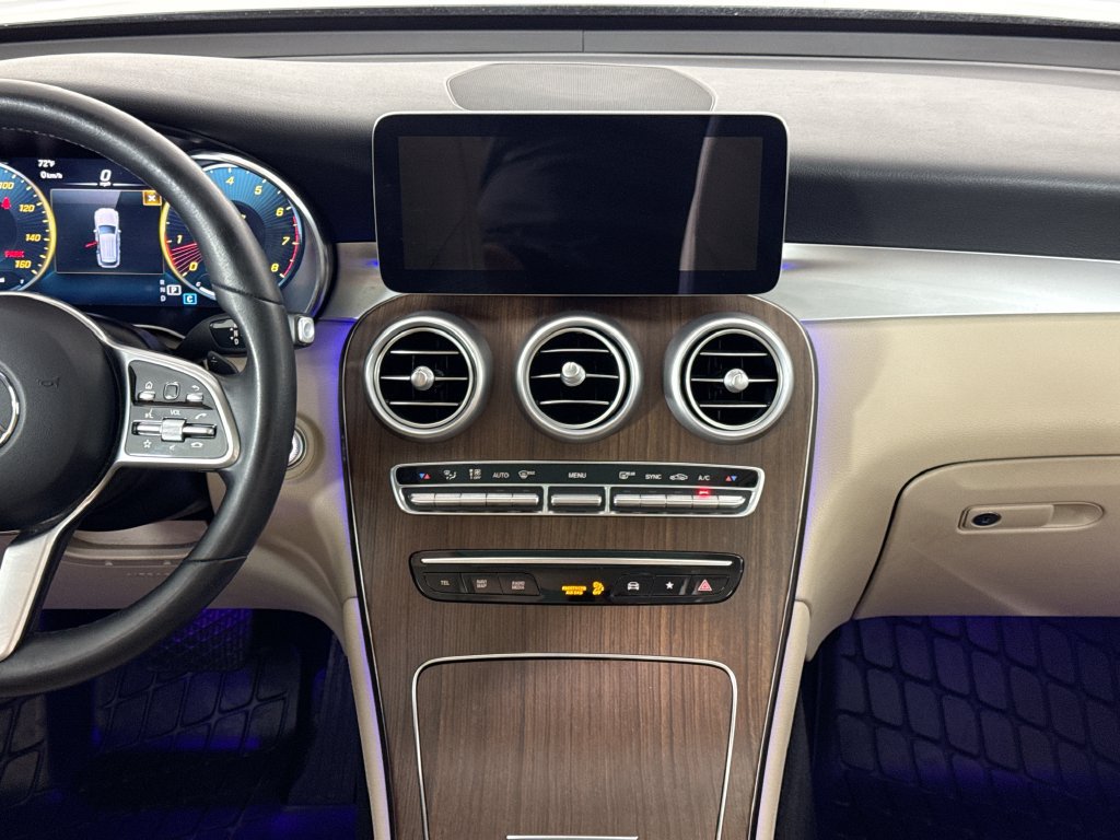 Certified 2021 Mercedes-Benz GLC 300 4MATIC image 14