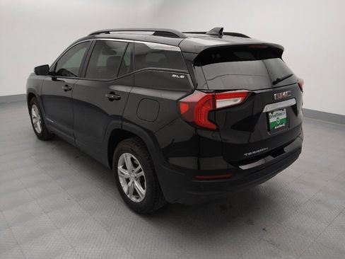 Used 2022 GMC Terrain SLE w/ Driver Convenience Package image 5