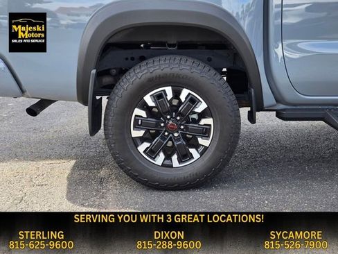 Used 2024 Nissan Frontier PRO-4X w/ Off-Road Protection Package image 11