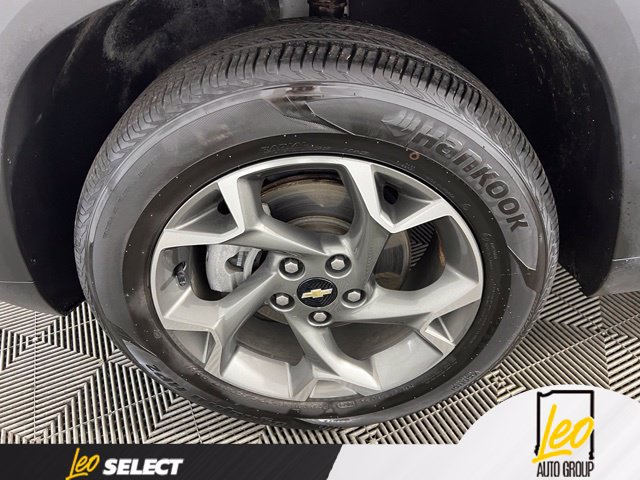 Used 2025 Chevrolet Trax LT w/ Driver Confidence Package FWD image 23