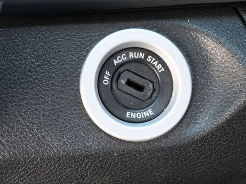 Used 2017 RAM 1500 Express w/ Express Value Package AWD/4WD image 47