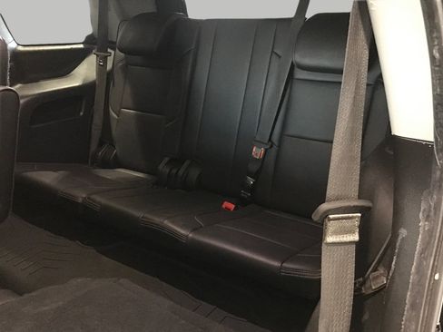 Used 2018 GMC Yukon Denali image 27