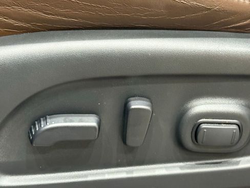 Used 2021 Nissan Titan Platinum Reserve w/ Off Road Protection Package image 22