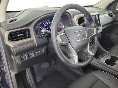 Used 2022 GMC Acadia Denali w/ Denali Ultimate Package image 17