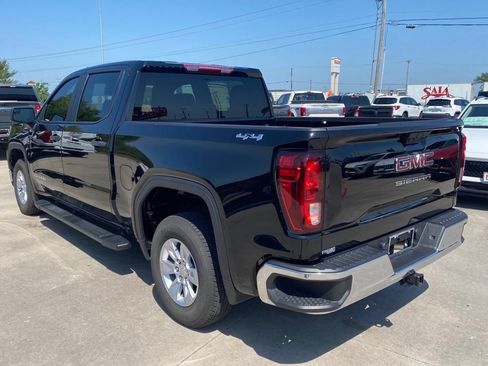 Used 2025 GMC Sierra 1500 Pro w/ Pro Value Package AWD/4WD image 3