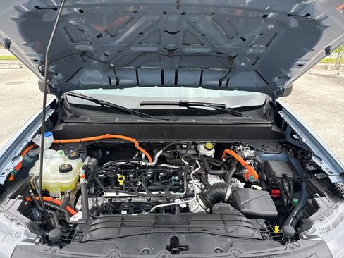 Used 2025 Ford Maverick XLT FWD image 27
