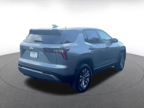 Used 2025 Chevrolet Equinox LT image 11