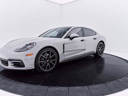 Used 2018 Porsche Panamera 4S AWD/4WD image 9