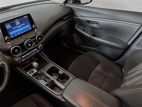 Used 2022 Nissan Sentra SR w/ Trunk Package image 22